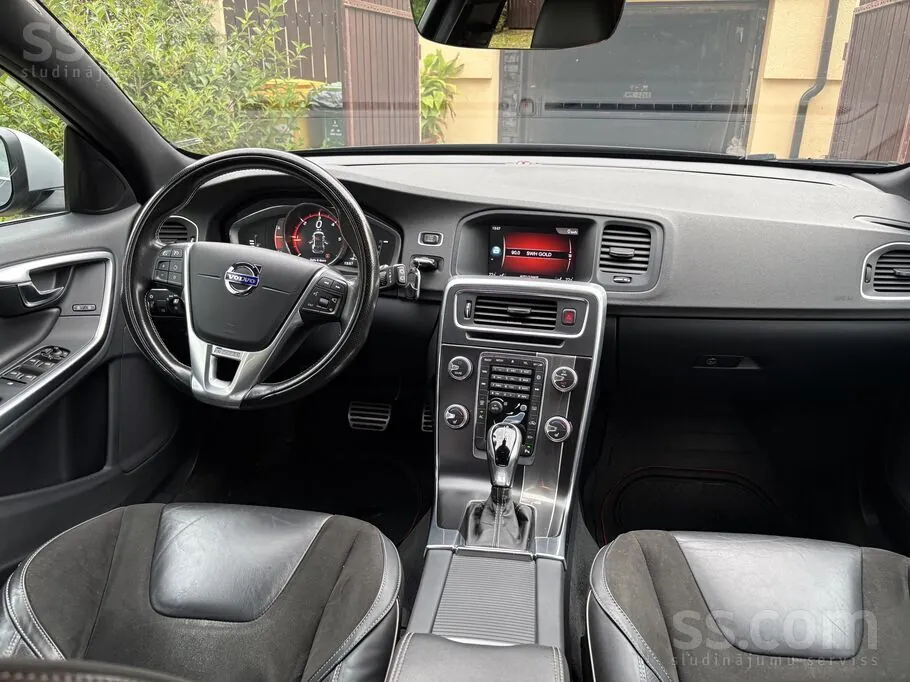 Volvo V60 2018 photo 4