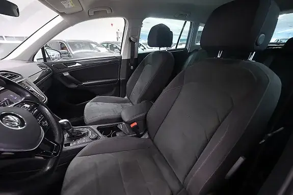 Volkswagen Tiguan 2018 photo 5