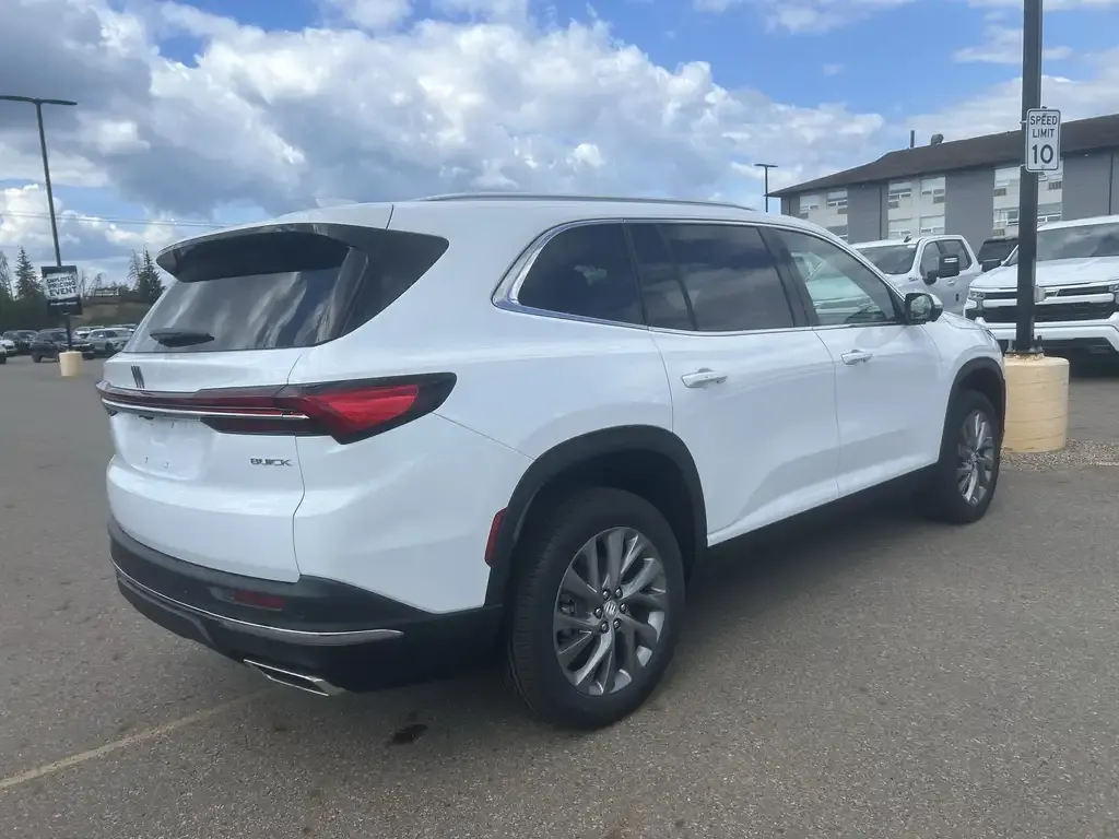 Buick Enclave 2026 photo 3