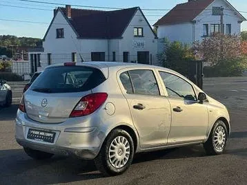 Opel Corsa 2013 photo 3