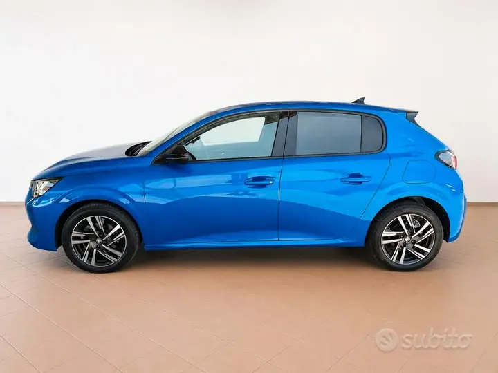 Peugeot 208 2022 photo 2