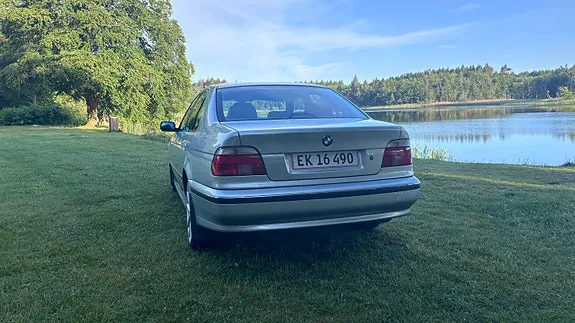BMW 523I 1999 photo 4