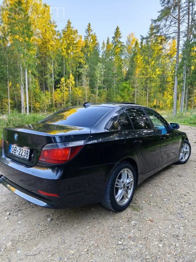 BMW 530D 2004 photo 5