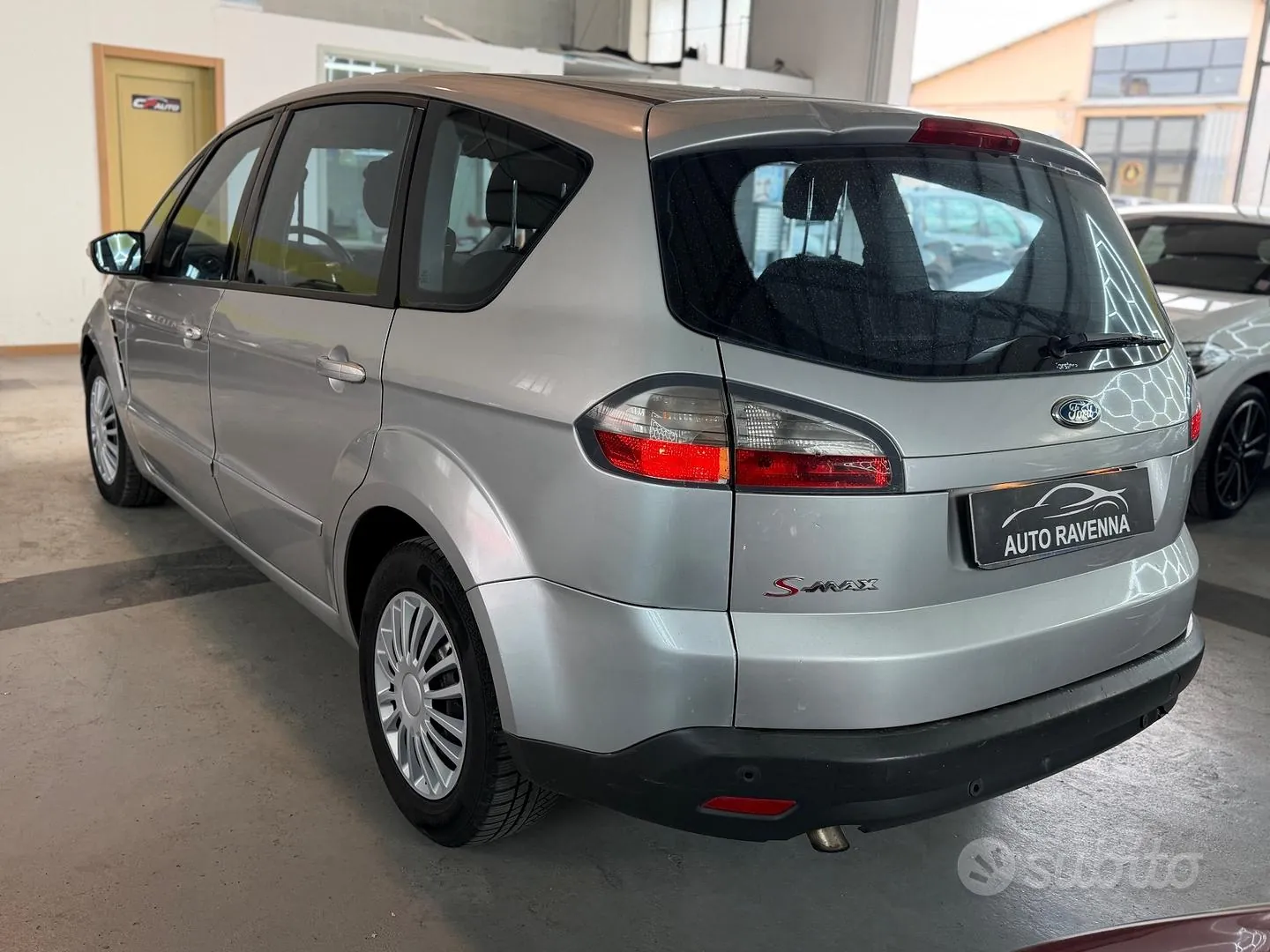 Ford S-Max