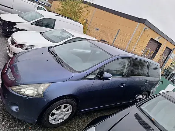 Mitsubishi Grandis 2006 photo 3