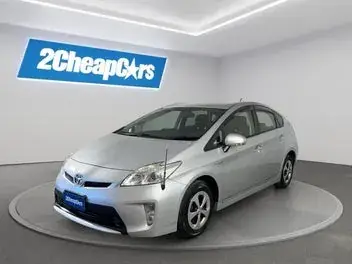 Toyota Prius 2014 photo 2