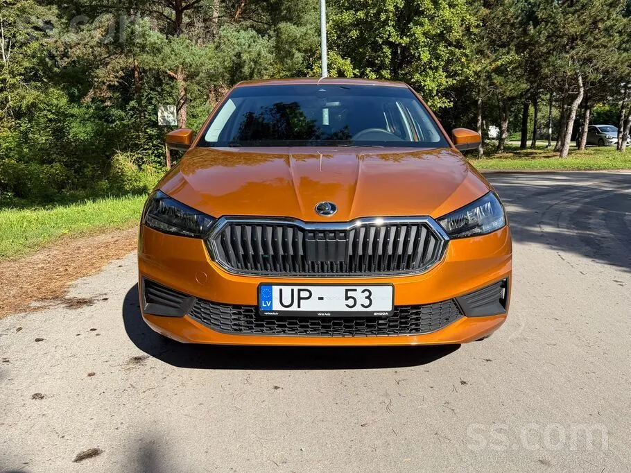 Skoda Fabia 2022 photo 2