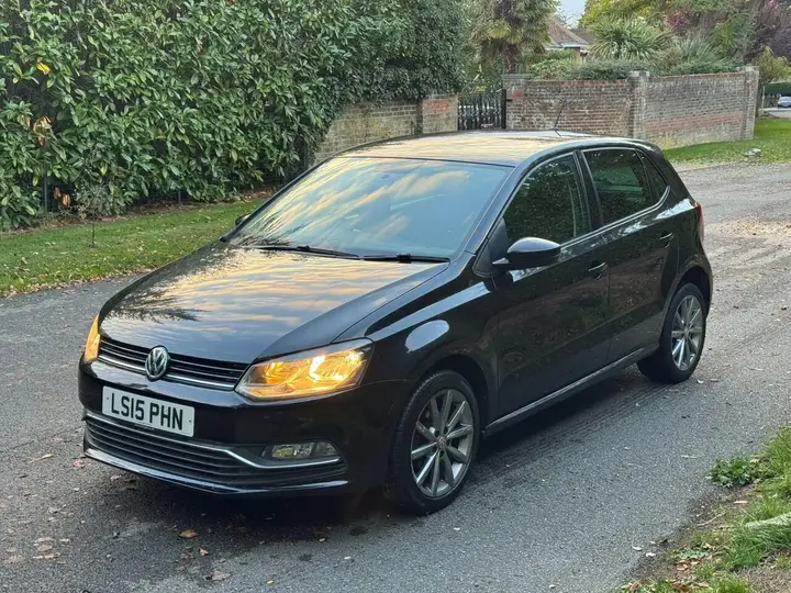 Volkswagen Polo 2015 photo 3