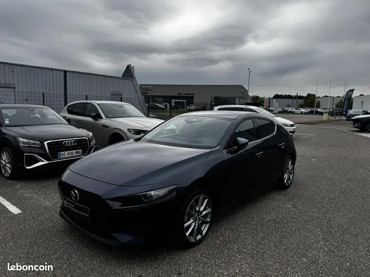 Mazda 3 2025 photo 3