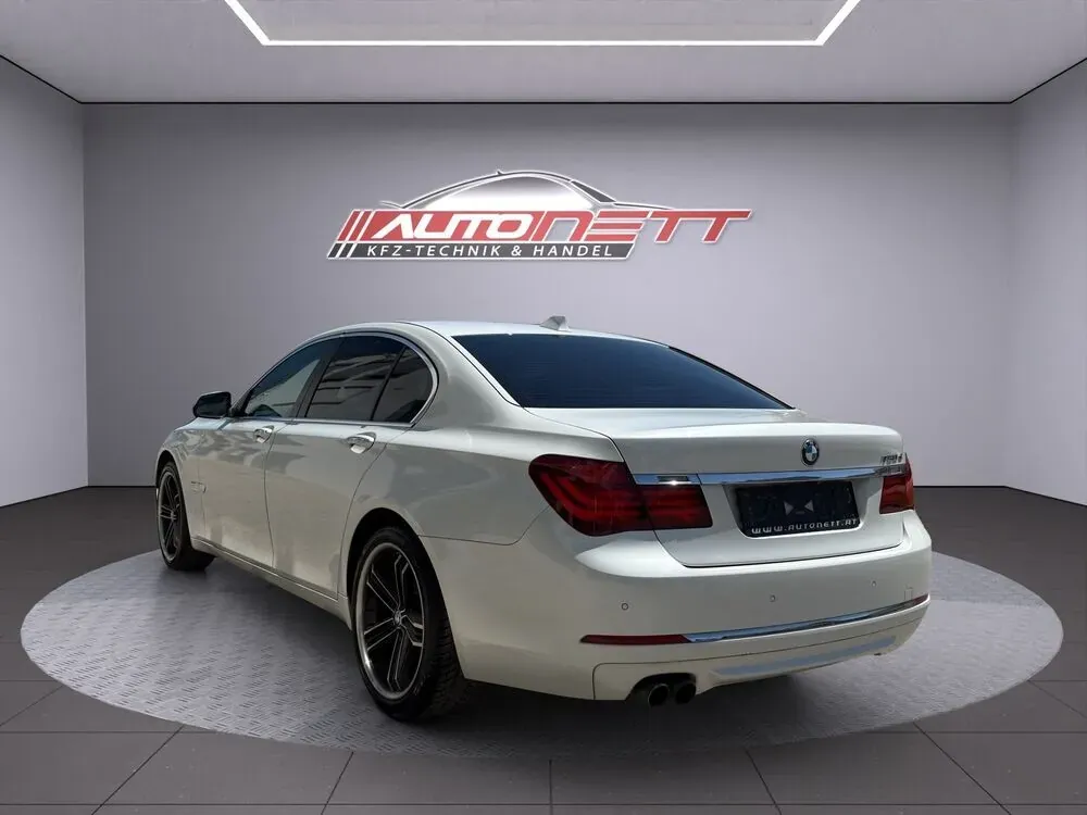 BMW 7 Series 2014 photo 3