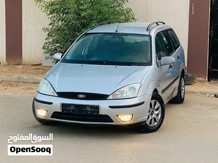 Ford Focus 2004 photo 2