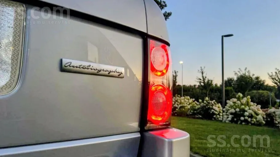 Land Rover Range Rover 2003 photo 4