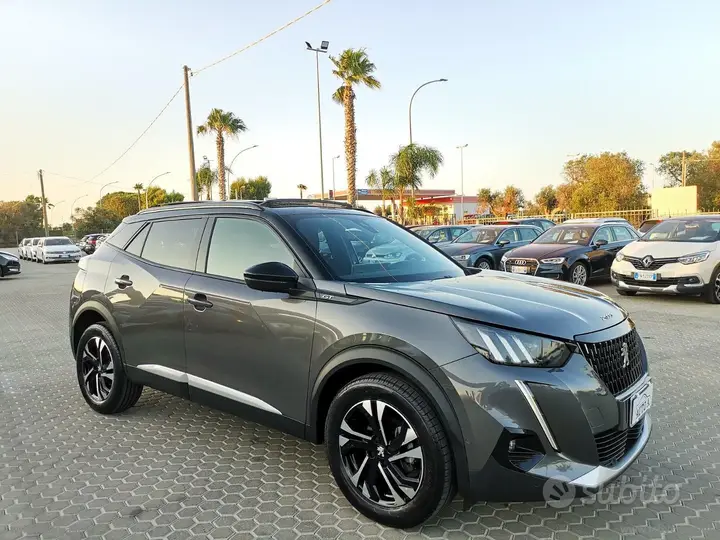 Peugeot 2008 2021 photo 4