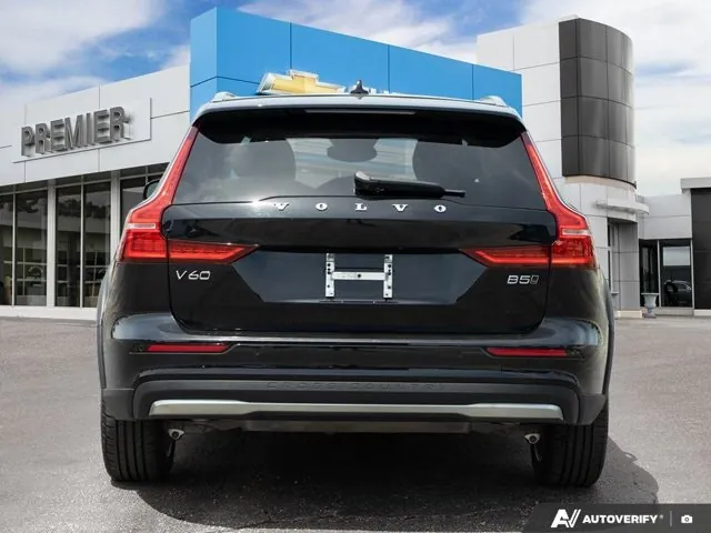 Volvo V60 2025 photo 5