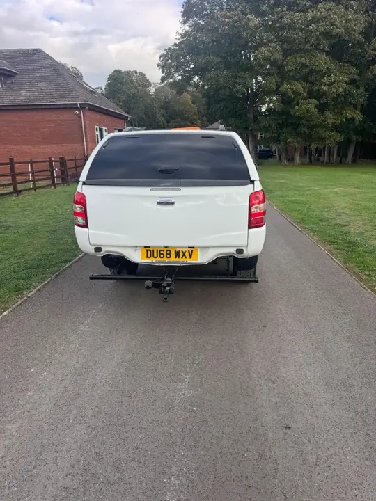 Mitsubishi L200 2018 photo 5