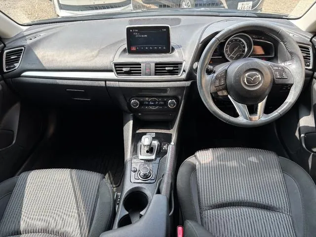 Mazda Axela Hybrid 2013 photo 5