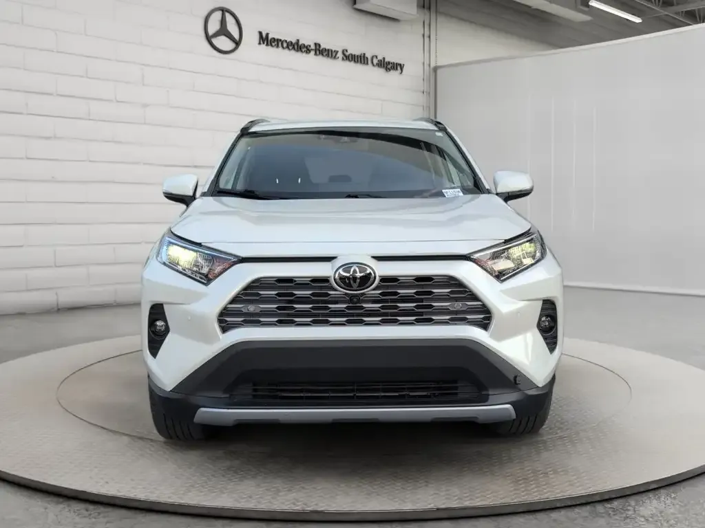 Toyota Rav4 2021 photo 2