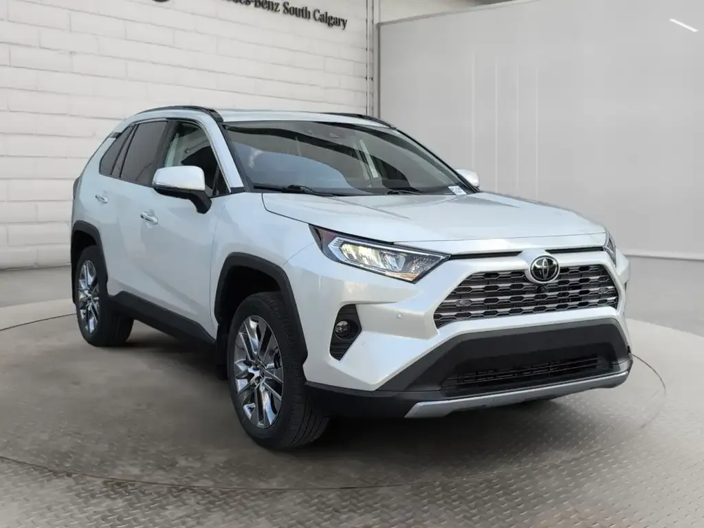 Toyota Rav4 2021 photo 3