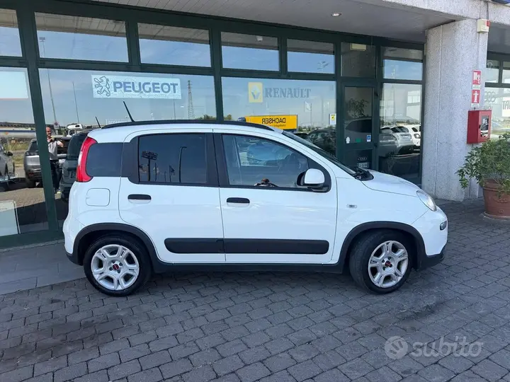 Fiat Panda 2023 photo 2