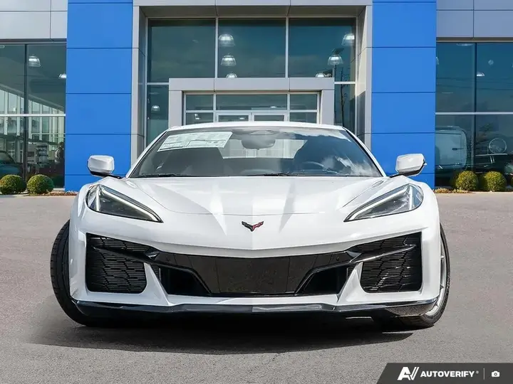 Chevrolet Corvette 2027 photo 2