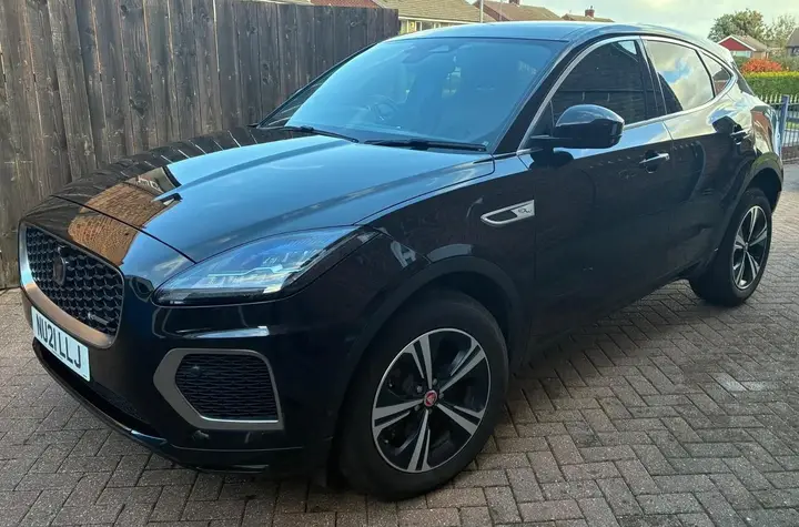 Jaguar E-Pace 2021 photo 4