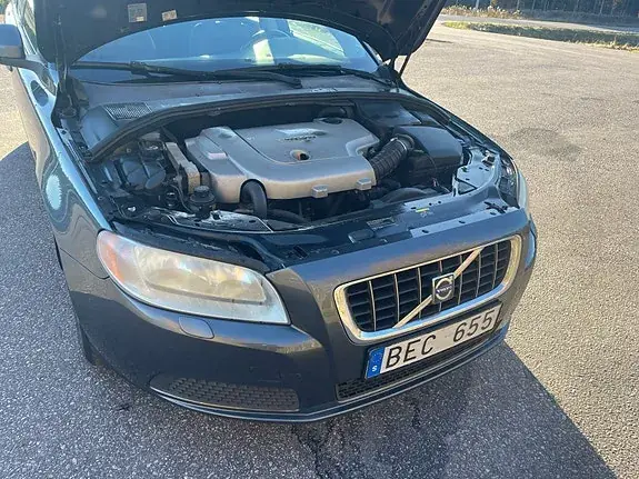 Volvo V70 2008 photo 5