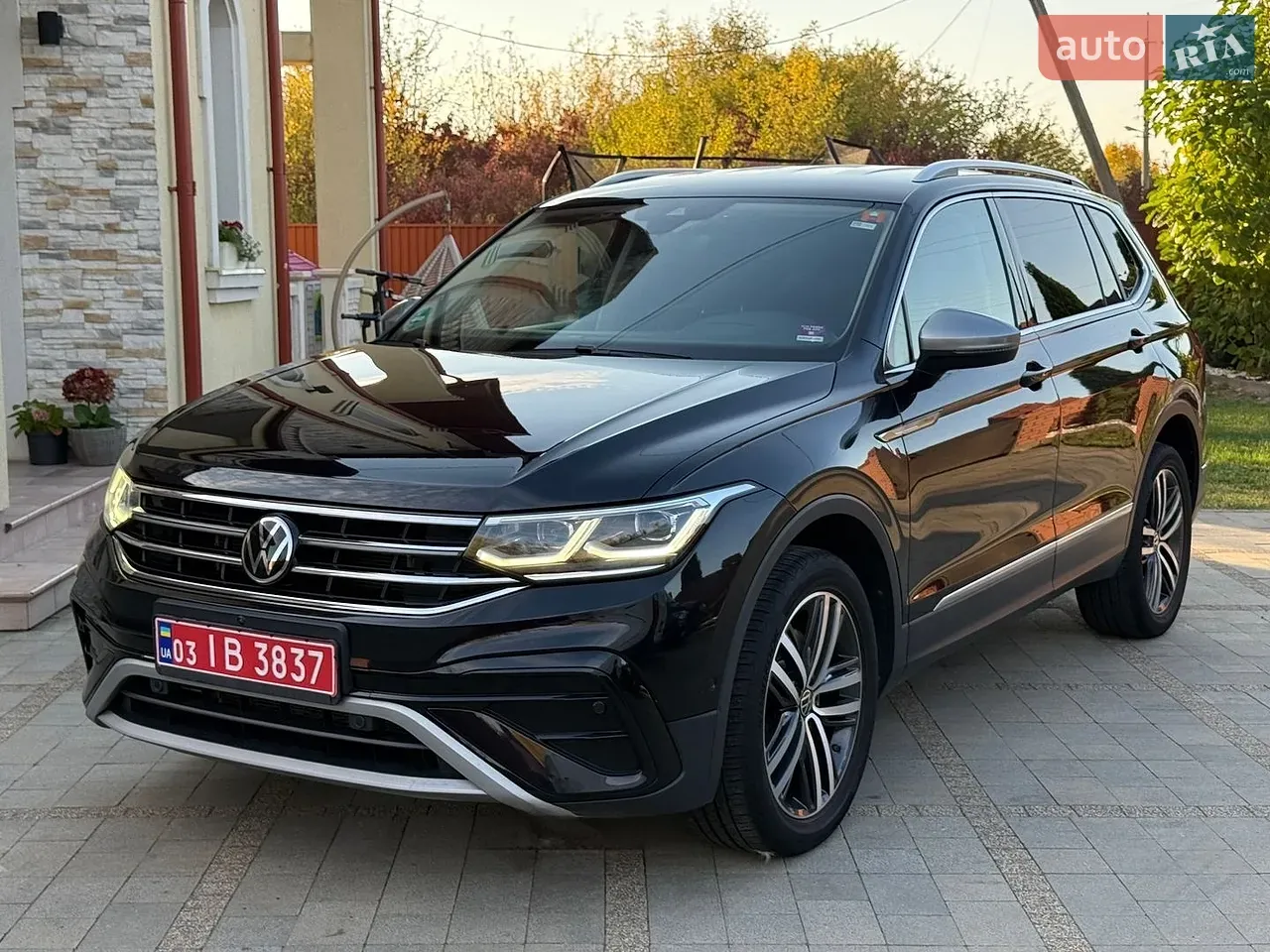 Volkswagen Tiguan Allspace 2022 photo 3
