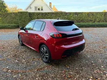 Peugeot 208 2020 photo 4
