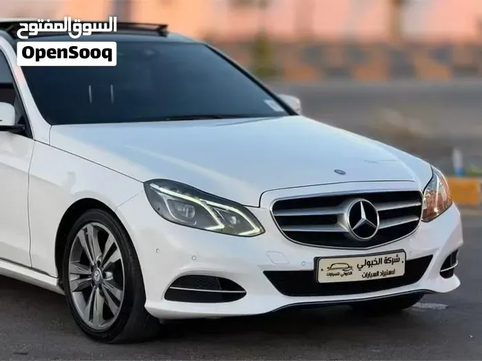 Mercedes-Benz E300 2015 photo 2