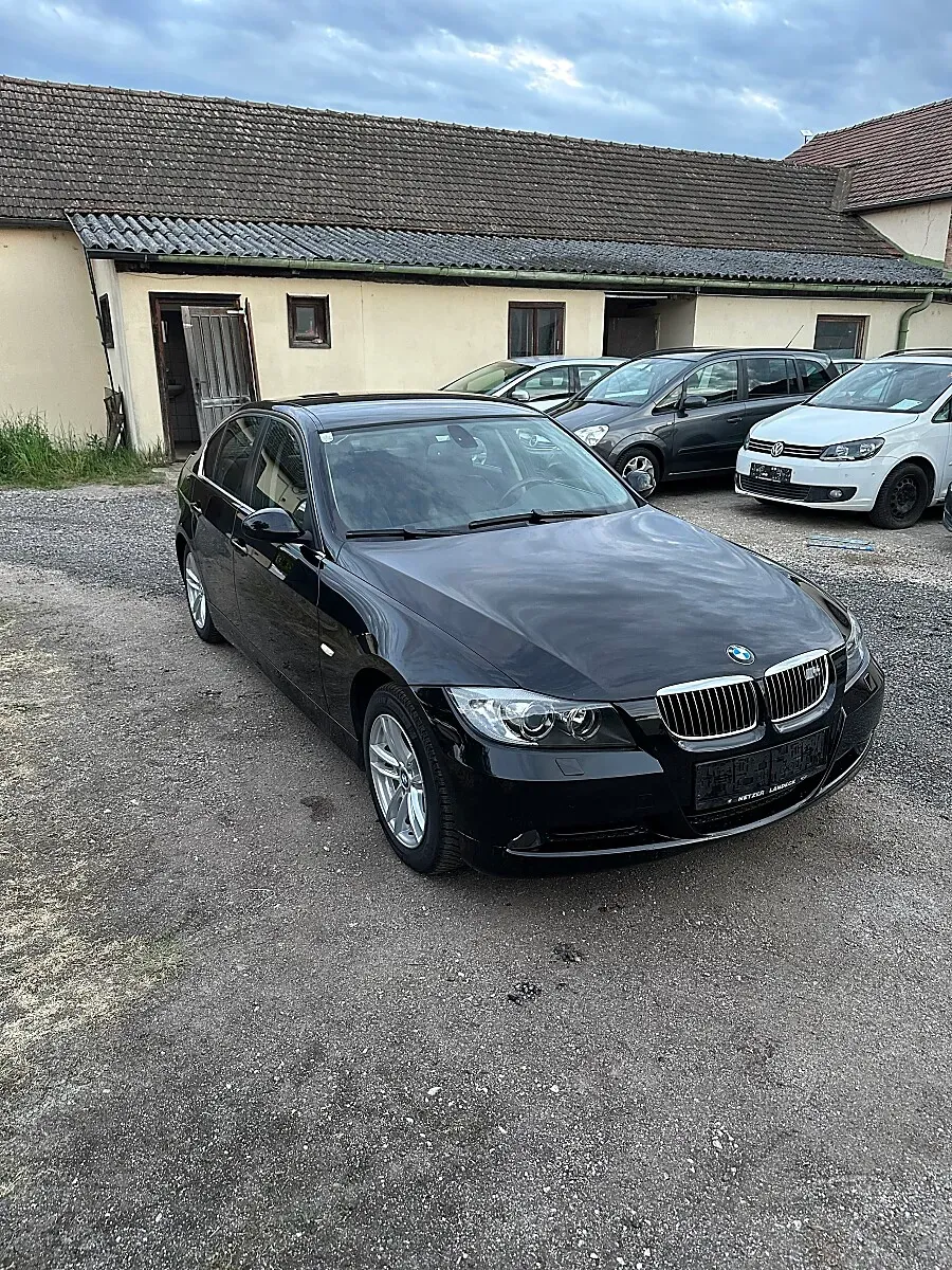 BMW 3 Series 2006 photo 2