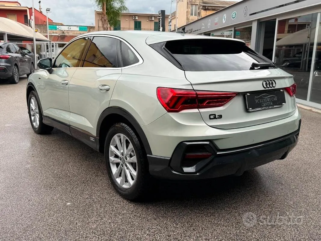 Audi Q3 2019 photo 5