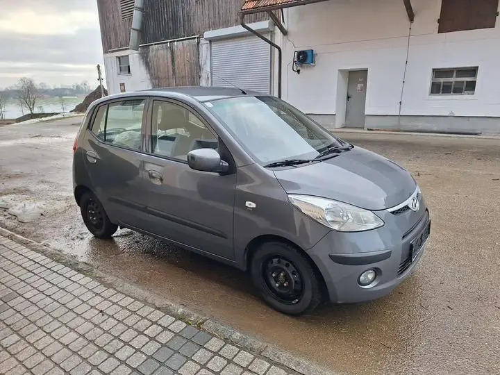 Hyundai I10 2009 photo 2