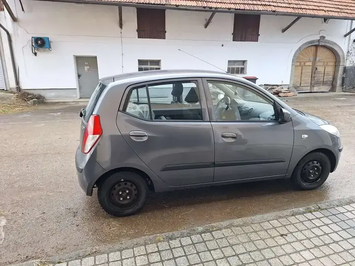 Hyundai I10 2009 photo 3