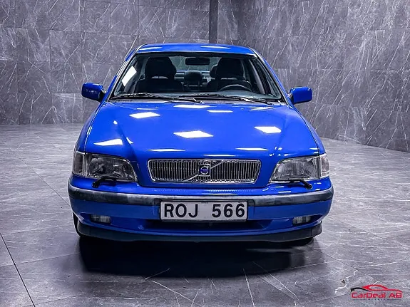 Volvo S40 2000 photo 2