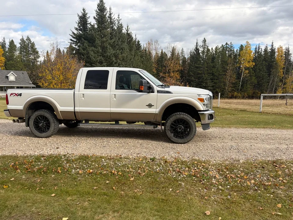 Ford F-350 Lariat