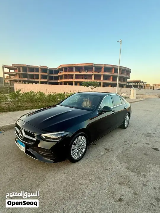 Mercedes-Benz C-Class 2026 photo 2
