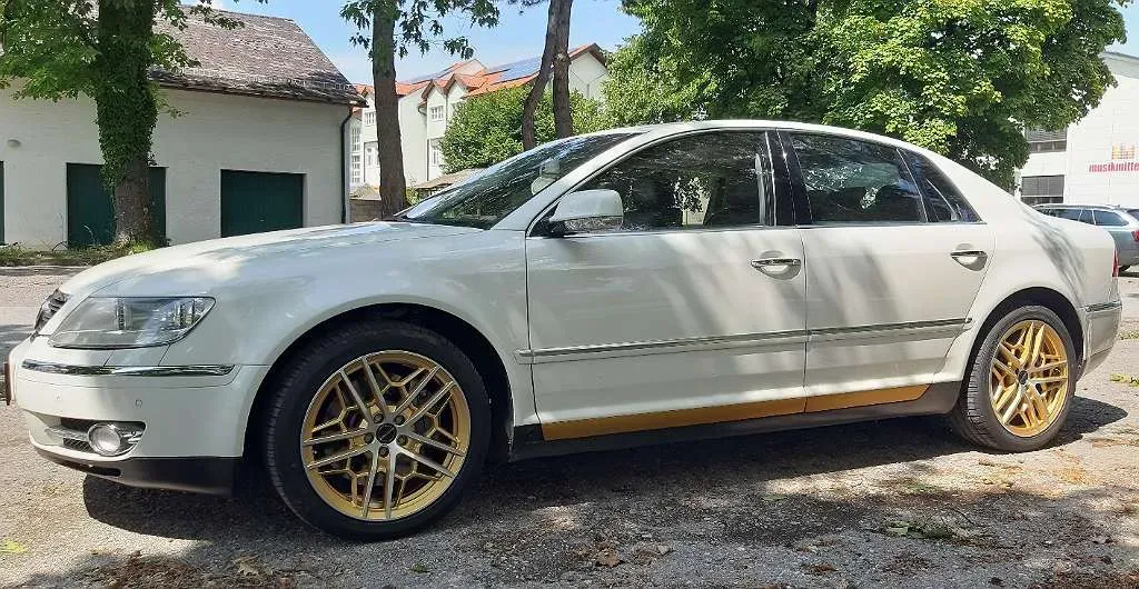 Volkswagen Phaeton