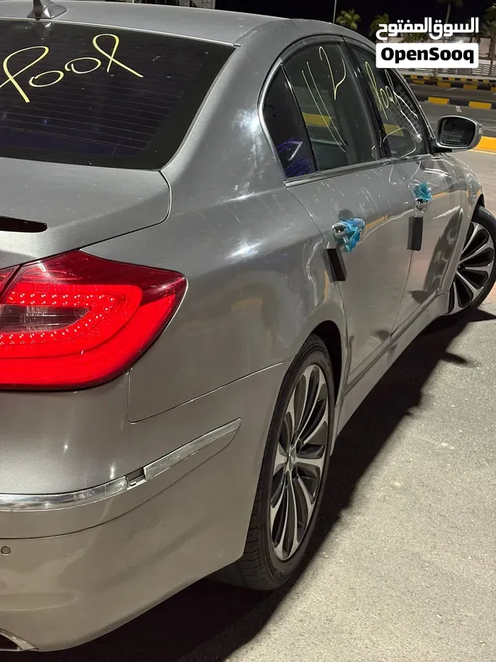 Genesis G80 2014 photo 4