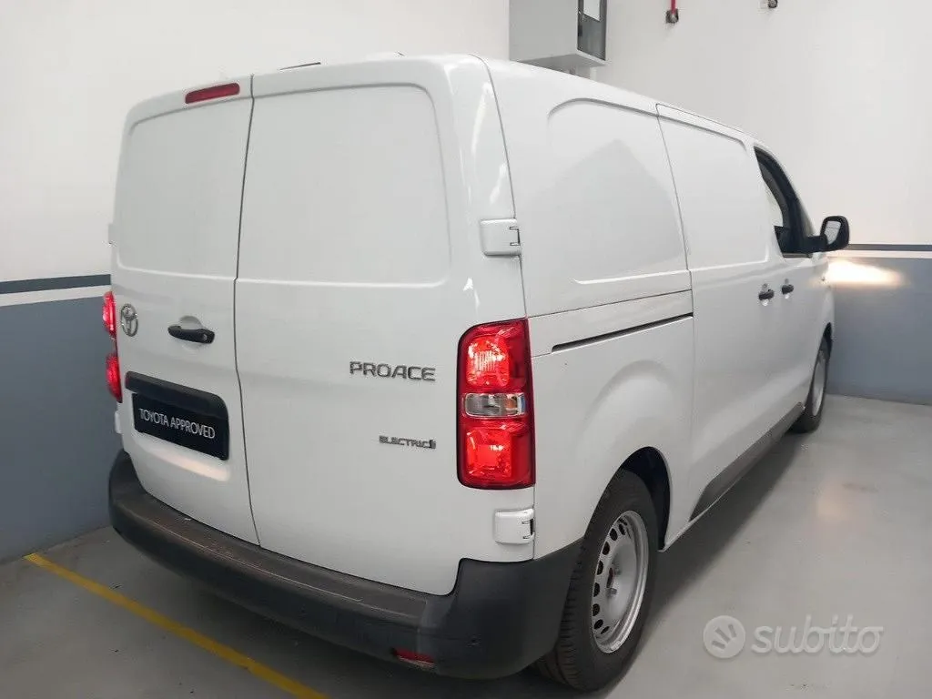 Toyota Proace 2024 photo 3