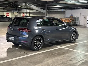 Volkswagen Golf 2018 photo 3