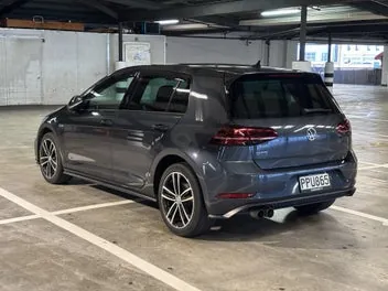 Volkswagen Golf 2018 photo 5