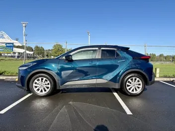 Toyota C-Hr 2025 photo 5