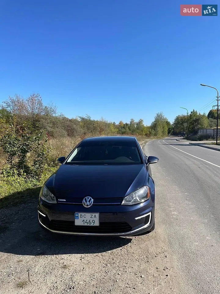 Volkswagen E-Golf 2016 photo 4