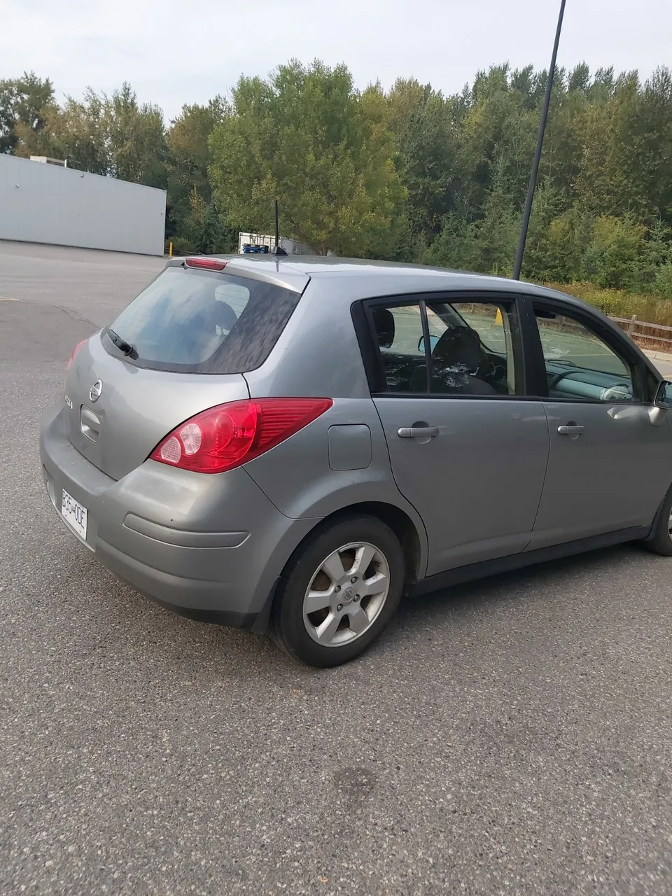 Nissan Versa 2009 photo 4