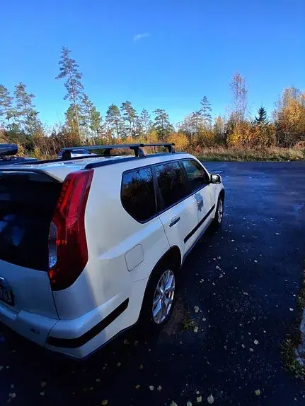 Nissan X-Trail 2011 photo 4