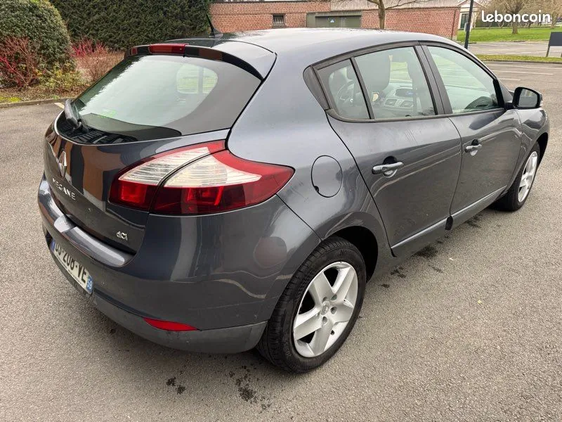 Renault Megane 2015 photo 4
