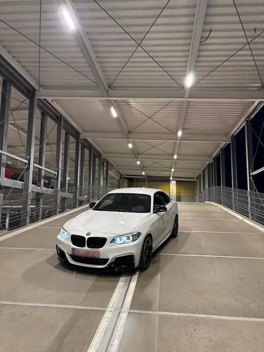 BMW 220D