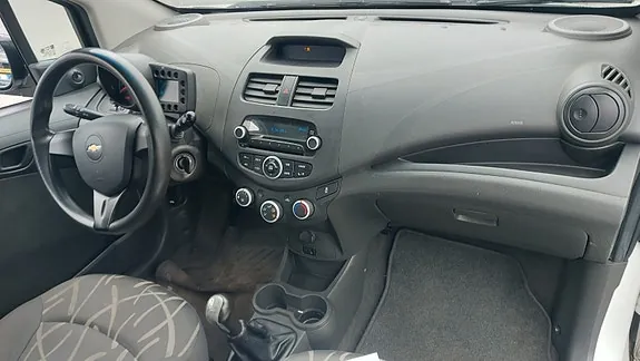 Chevrolet Spark 2013 photo 3