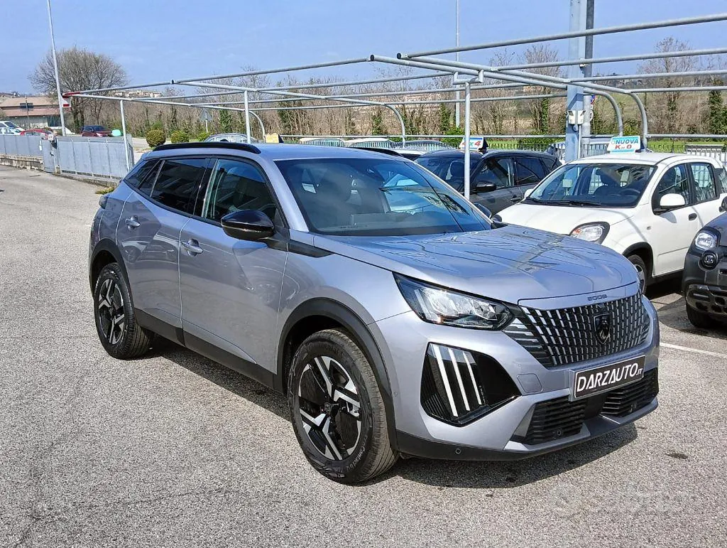 Peugeot 2008 2025 photo 3