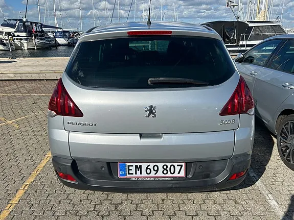 Peugeot 3008 2010 photo 4